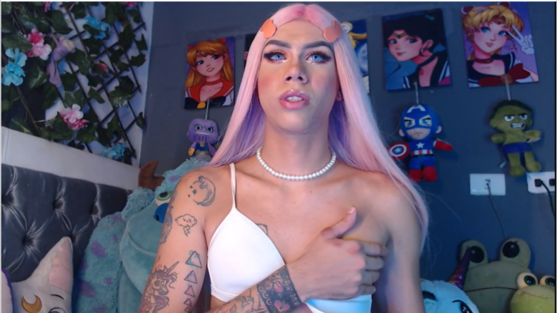 Gabiqueen01 is your hentai dream-girl!